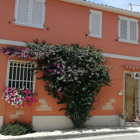 Apartamento Da Mamma E Papa Sirolo Exterior foto